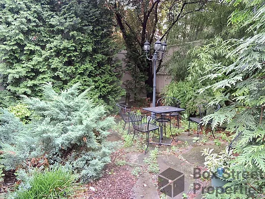 Rented by Box Street Properties LLC | media 14
