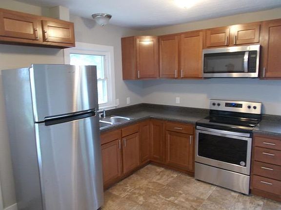 5th image of 248 W Fairground Ave