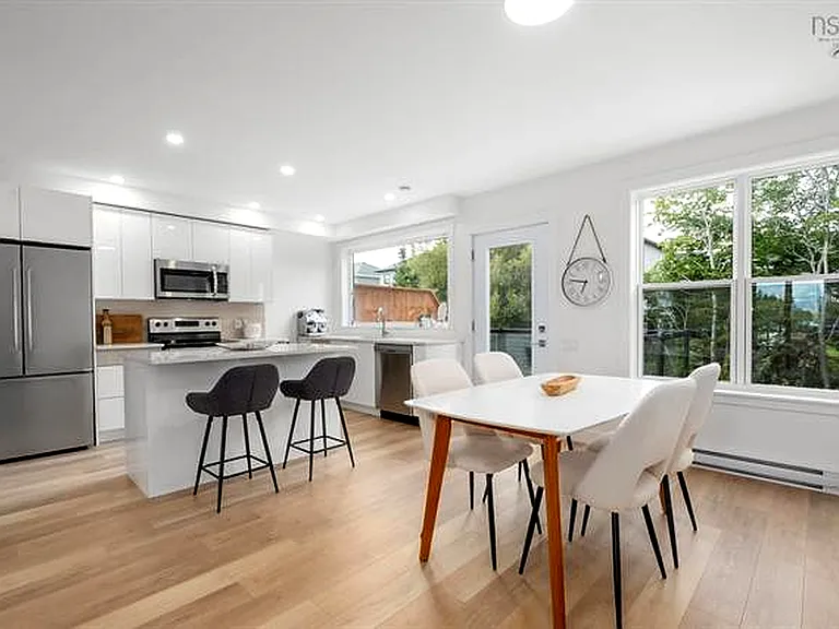 33 Berm St #1 — Photo 23