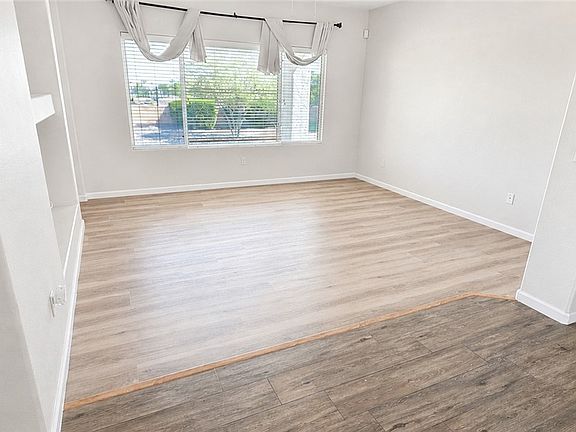 4th image of 2842 Freedom Hills Dr