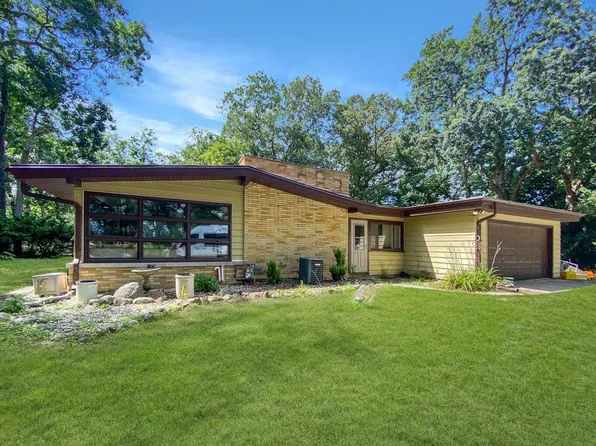 4016 83rd PLACE, Kenosha, WI 53142