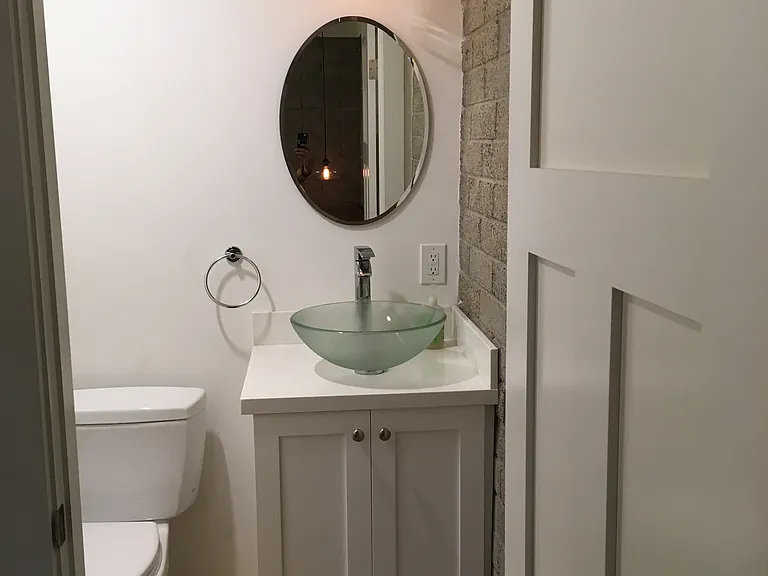 125 Athena St — Photo 16