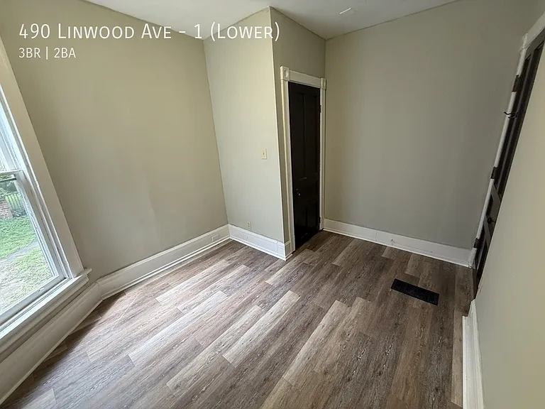 490 Linwood Ave #1 — Photo 8