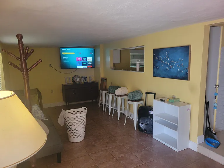 14934 Capri Ln — Photo 5
