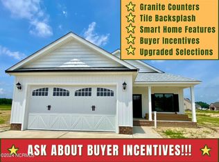 203 Fitzgerald Dr, Pikeville, NC 27863