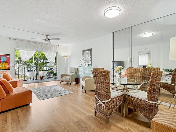 2nd image of 1000 Hillcrest Ct APT 215