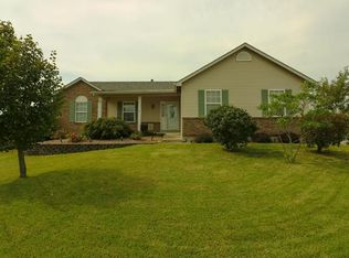 200 Goldeneye Ct, Saint Peters, MO 63376