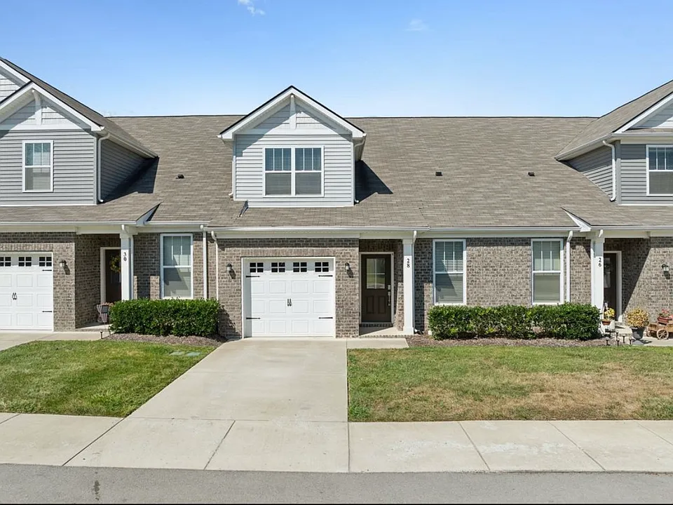 28 Torrey Pines Ln