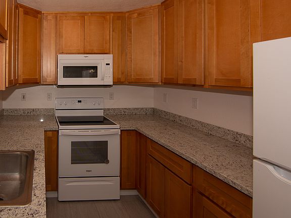 2nd image of 1257 Ayala Dr APT 2