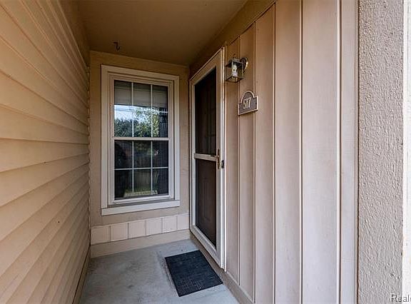 3rd image of 517 Maria Dr