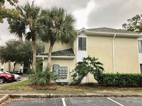 3rd image of 3580 Sable Palm Ln