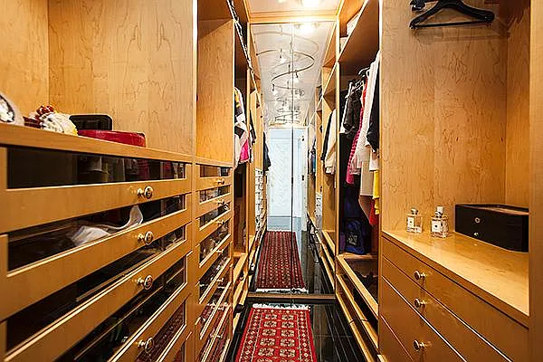 Sold by Keller Williams NYC | media 8