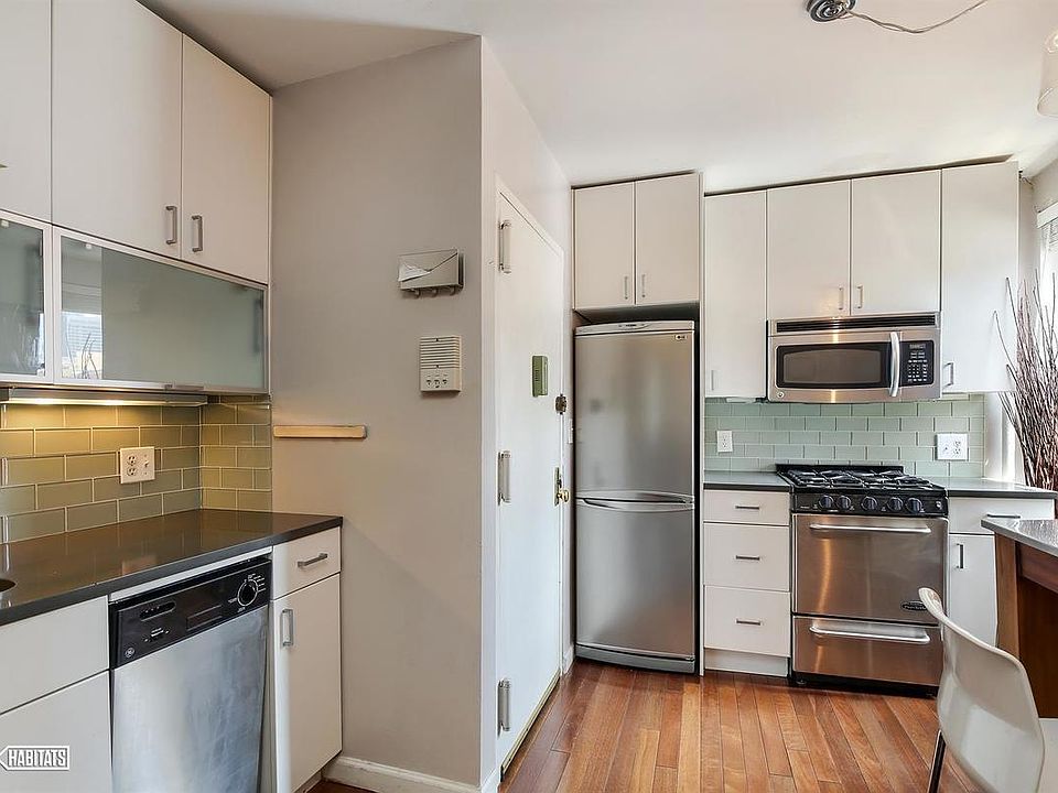 1st image of 514 W 50th St APT 4RE
