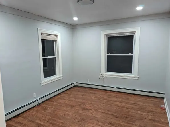 176 Broadway, Kingston, NY 12401
