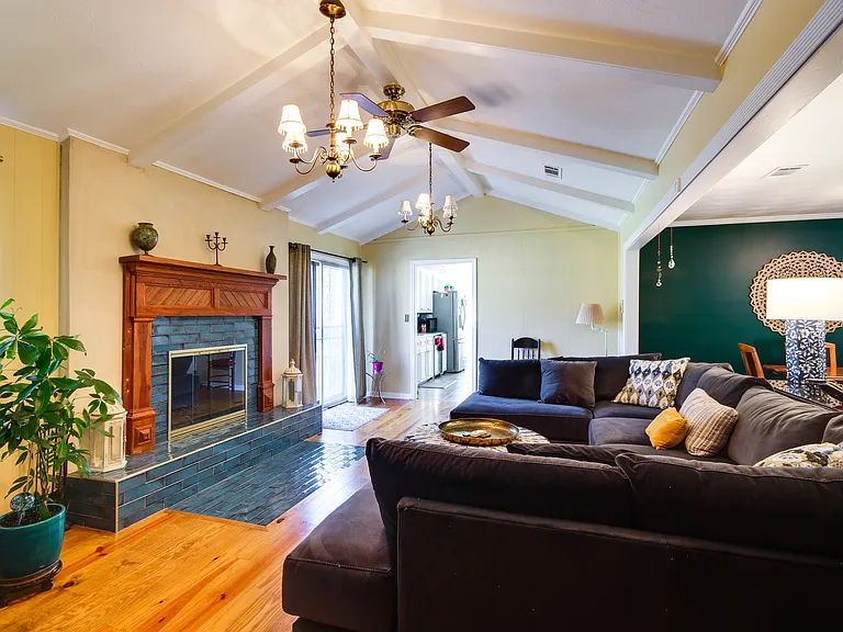 5846 Clubview Dr — Photo 13