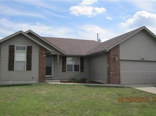330 Sugar Tree Rd, Sparta, MO 65753