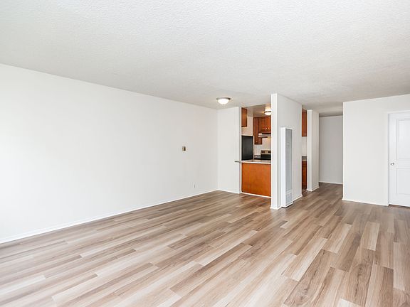 2nd image of 1509 Golden Gate Ave #304