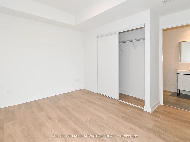 150 Logan Ave #520 — Photo 12