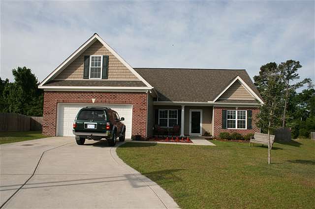 1st image of 226 Diamond Ct