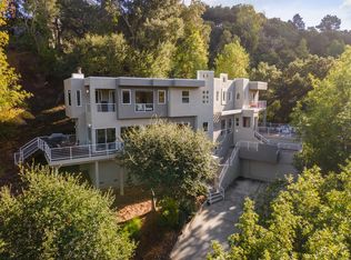 545 Live Oak Ln, Redwood City, CA 94062