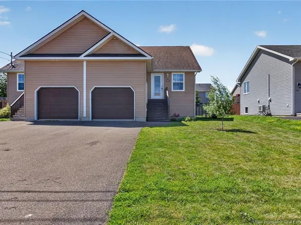 93 Jeannette, Dieppe, NB E1A 0K3