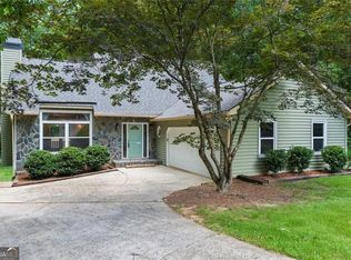 180 Waldrop Way, Fayetteville, GA 30215