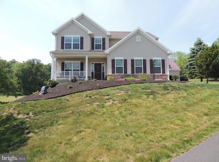 1605 Landvater Rd, Hummelstown, PA 17036