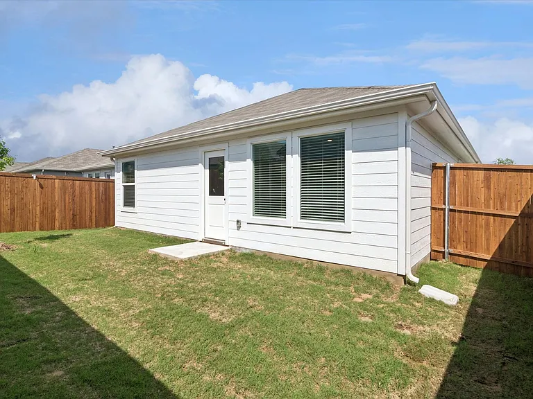 3105 Campeiro Ave — Photo 14