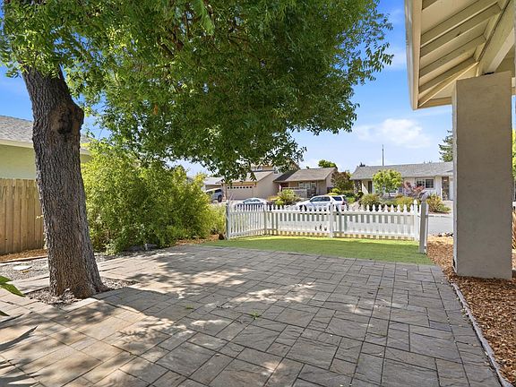 5th image of 601 Appaloosa Drive