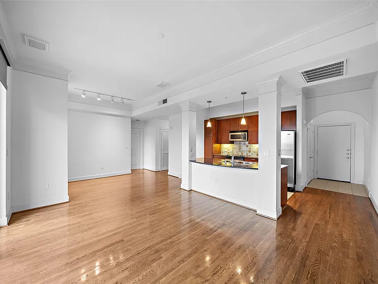 3333 Allen Pkwy #706 — Photo 11
