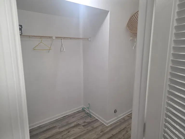 959 SE 2nd Ave #226 — Photo 2