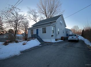 8 Roebuck Ave, Saco, ME 04072