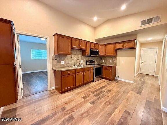 3rd image of 324 S OCOTILLO Drive