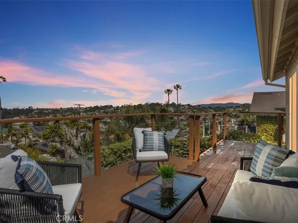 1311 Knoll Dr, Oceanside, CA 92054