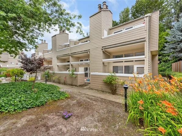 9200 NE Juanita Dr #9B, Kirkland, WA 98034