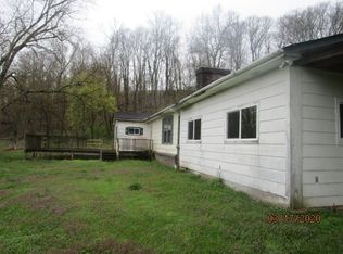 3838 Old State Rd, Hampshire, TN 38461