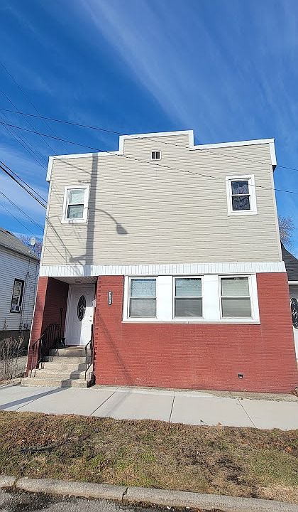 1st image of 1141 115th St Unit 1