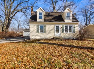 2765 Locust St, Portage, IN 46368