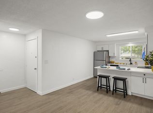 Chalet, Springfield, OR 97477