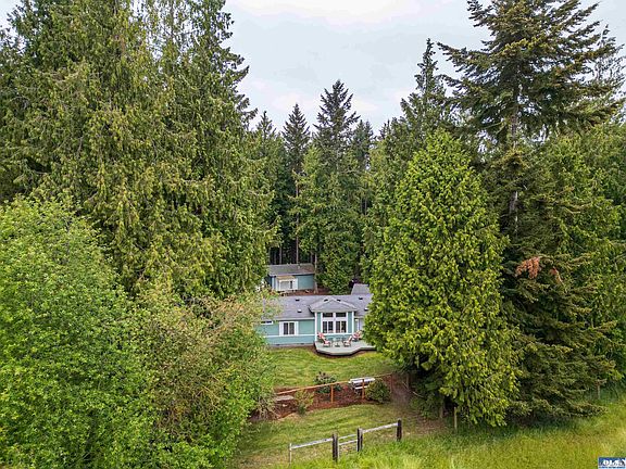 4th image of 200 Home Ln