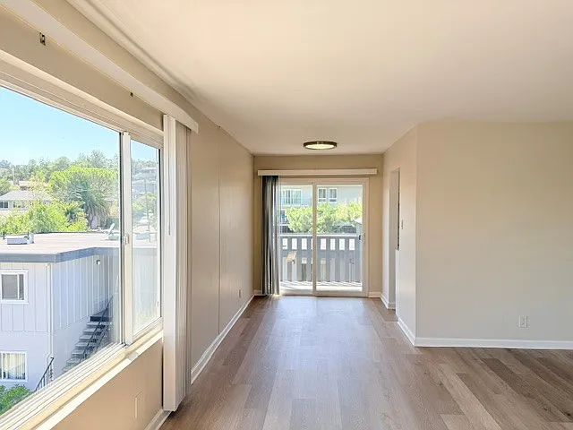 3257 Glendora Dr #M — Photo 9