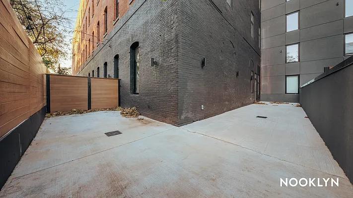 Rented by Nooklyn NYC LLC | media 12