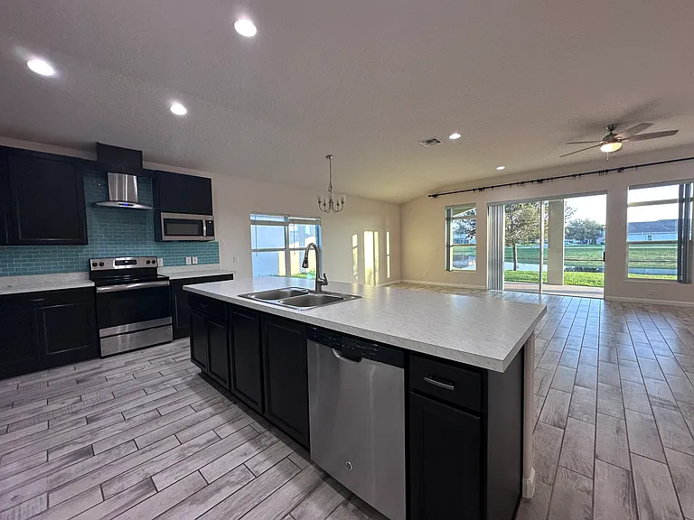 4110 Sage Brush Cir — Photo 8
