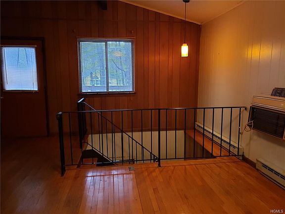 3rd image of 28 Lausanne Dr #54