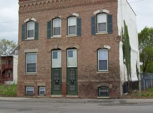 24 S Sacramento Blvd, Chicago, IL 60612