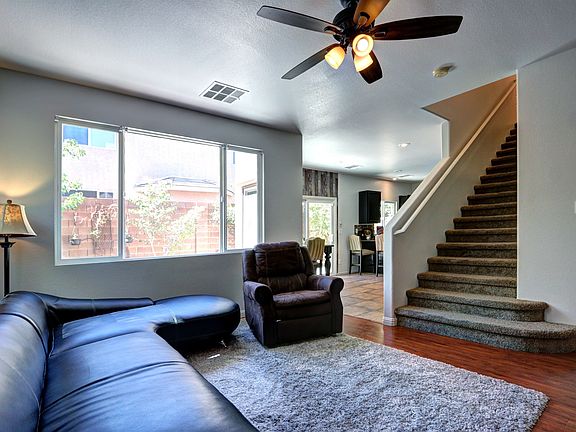 5th image of 10321 Bobcat Bluffs St