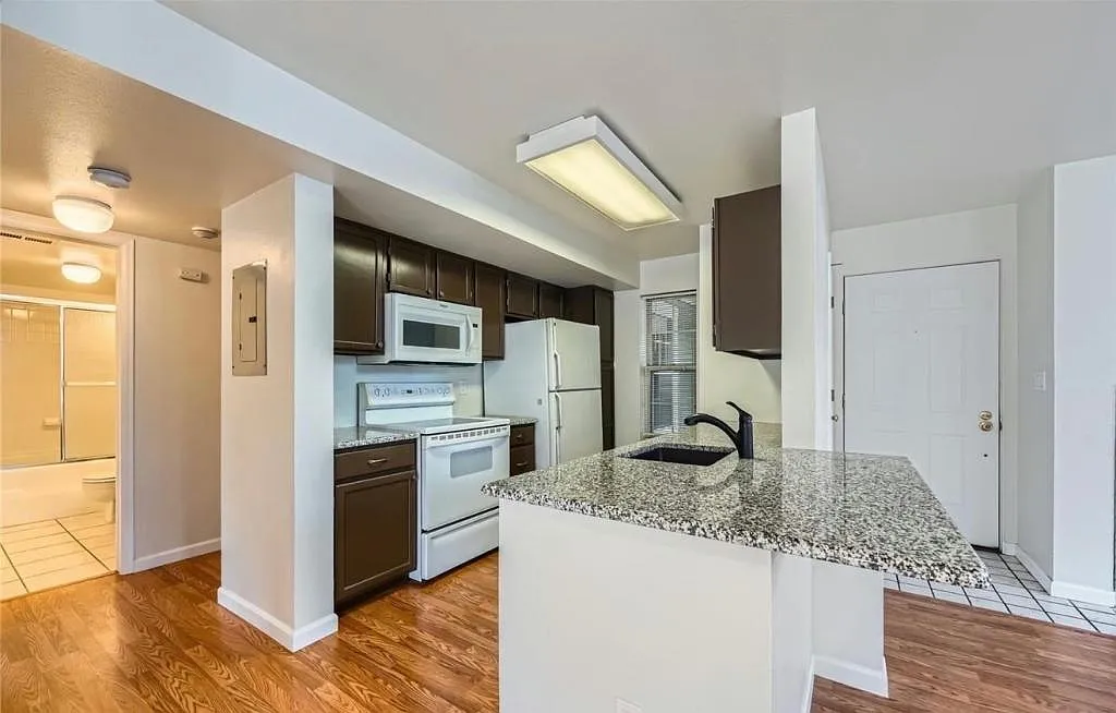 6702 S Ivy Way, unit a1 — Photo 2