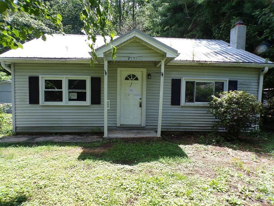 1st image of 2131 Somerset Dr #441