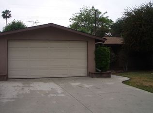 932 E Citrus Edge St, Azusa, CA 91702