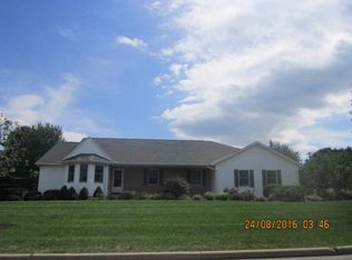 1163 Foxmoor Ln, Ashland, OH 44805